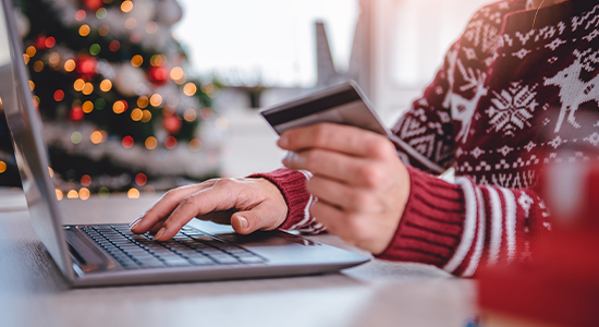 online holiday shopping with a credit card
